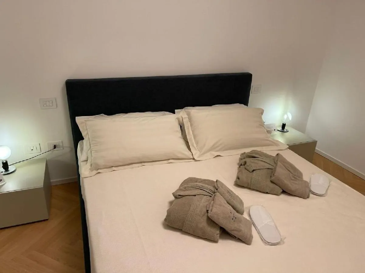 Appartamento Number House - Number 10 Milano